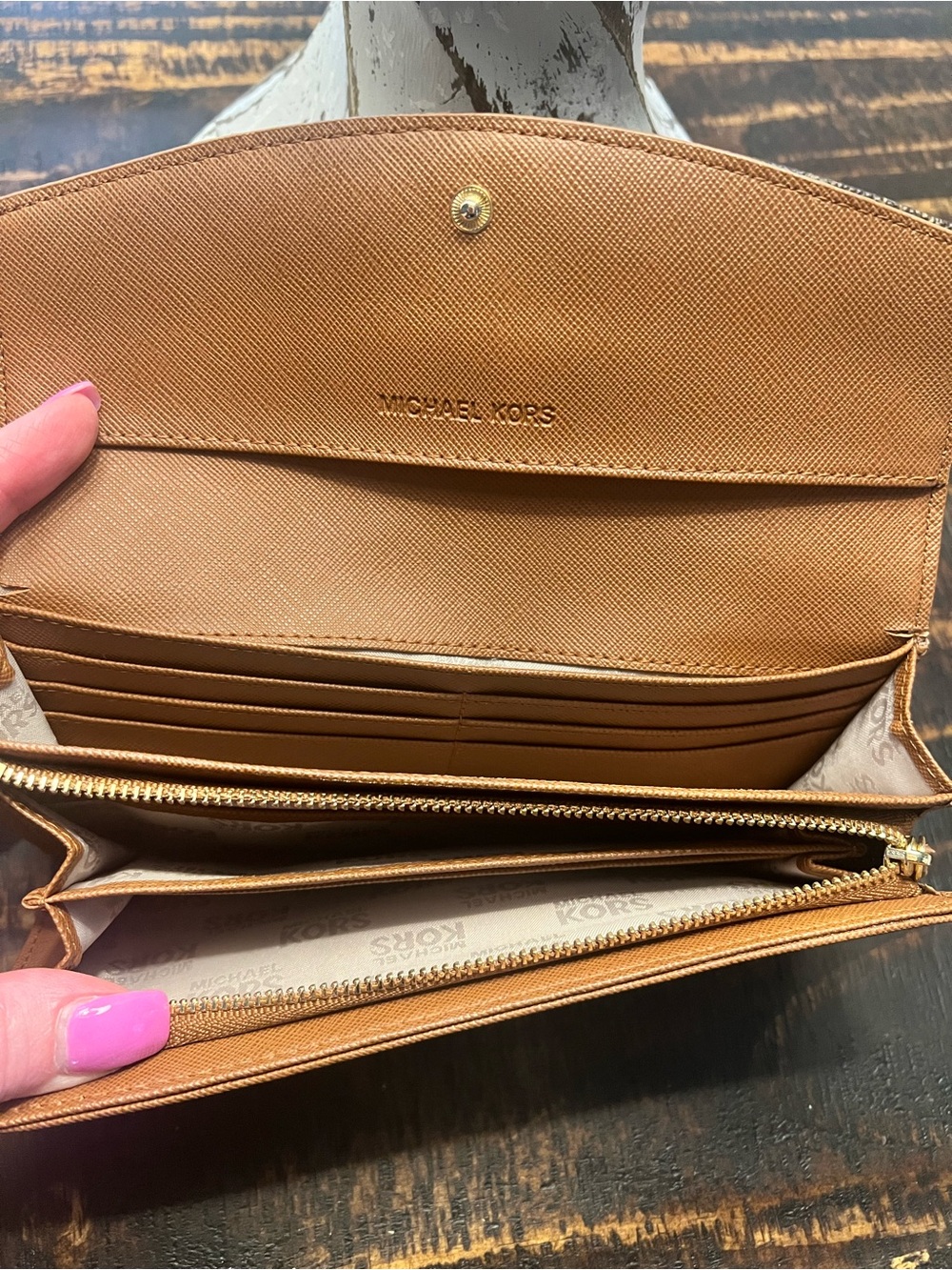 Michael Kors Brown Signature Logo Slim Flap Wallet with Gold Plaque - Picture 3 of 8